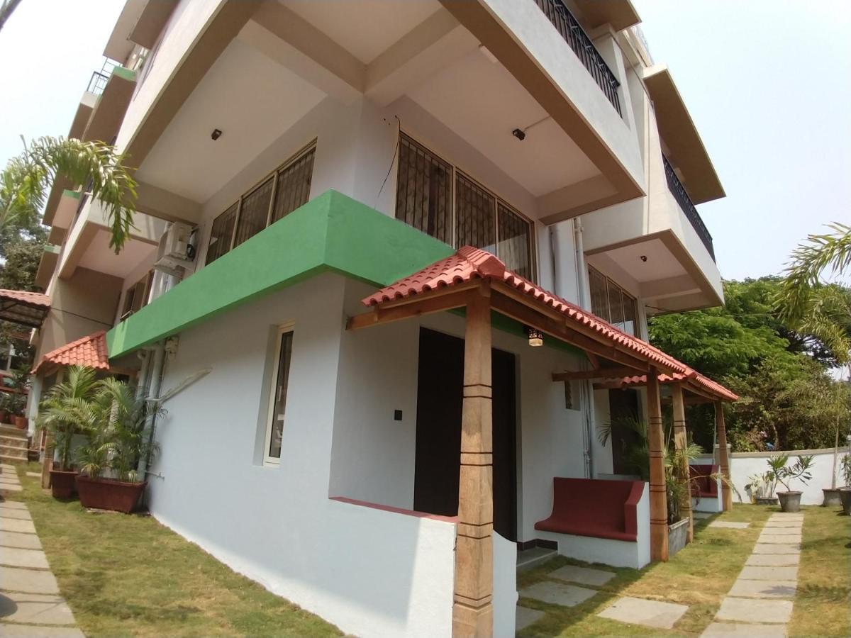 Kay'S Riverview Resort Бага Экстерьер фото