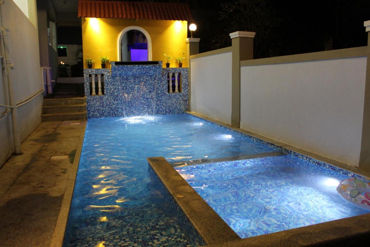 Kay'S Riverview Resort Бага Экстерьер фото